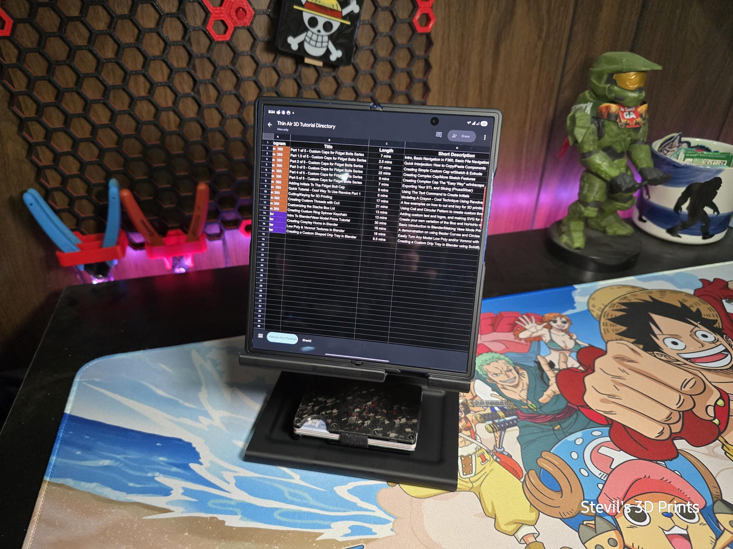 Z Fold 7 Wireless charging stand