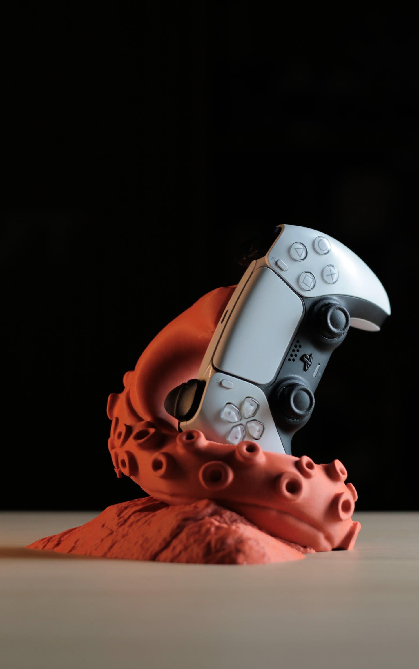 The Kraken's Grip controller stand